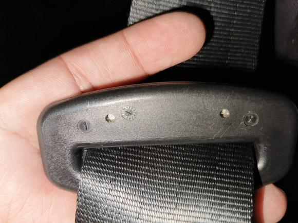 [佛山·粤E] 二手路虎揽胜极光2015款 2.0T 五门风尚版