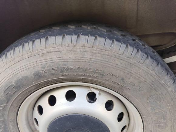 [芜湖·皖B] 二手东风御风御风2018款 2.5T物流车A100短轴中顶5-9座国V ZD25