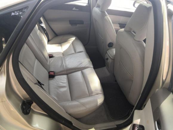 [上海·沪E] 二手沃尔沃沃尔沃S402006款 2.4i