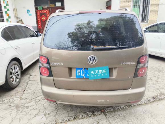 [上海·豫Q] 二手大众途安2015款 1.4T DSG舒适版5座