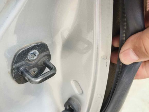 [青岛·鲁U] 二手日产颐达2008款 1.6L 自动时尚型