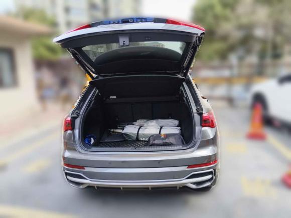 [上海·沪E] 二手奥迪奥迪Q32021款 35 TFSI 时尚动感型