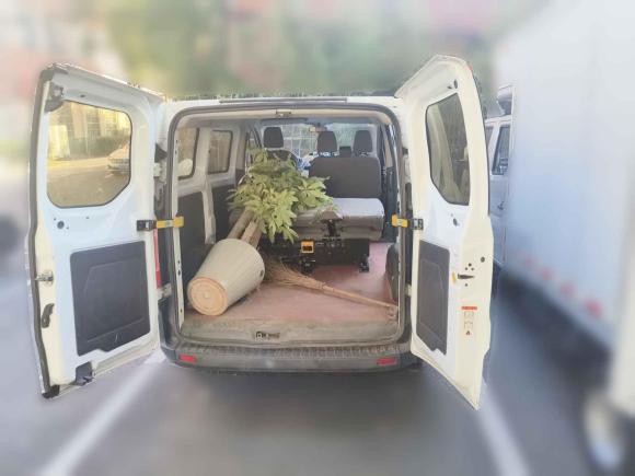 [上海·皖N] 二手福特全顺2017款 2.0T汽油多功能商用车短轴低顶国V