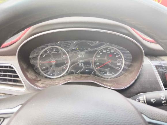 [青岛·鲁B] 二手宝骏宝骏7302017款 1.5T 手动尊享型 7座