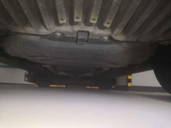 [深圳·粤B] 二手奔驰奔驰GLK级2013款 GLK 300 4MATIC 动感天窗型