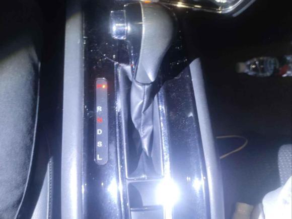 [深圳·粤B] 二手本田缤智2015款 1.8L CVT两驱豪华型