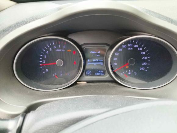 [成都·川A] 二手起亚智跑2015款 2.0L 自动两驱版DLX