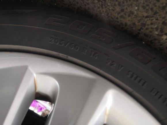 [上海·沪B] 二手铃木天语 SX42016款 1.6L 自动经典版