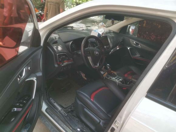 [广州·豫A] 二手长安长安CS552017款 1.5T 自动炫色型