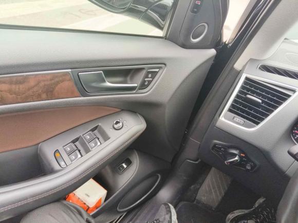 [深圳·粤B] 二手奥迪奥迪Q52017款 40 TFSI 舒适型