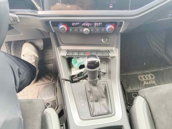 [苏州·苏U] 二手奥迪奥迪Q32019款 35 TFSI 进取动感型