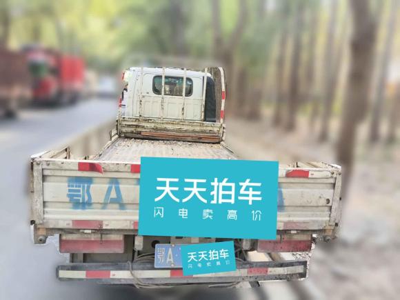 [武汉·鄂A] 二手江汽集团凌铃2014款 1.8T长轴版载重型双排4A1-68C43