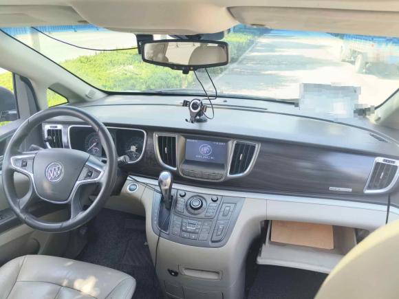 [济南·鲁N] 二手别克别克GL82013款 3.0L GT豪华商务豪雅版