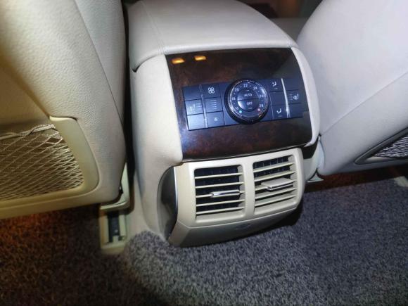 [深圳·粤B] 二手奔驰奔驰R级2007款 R 350 L 4MATIC