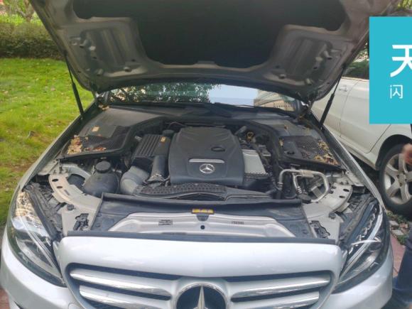[武汉·鄂A] 二手奔驰奔驰C级2015款 改款 C 200 L 运动型