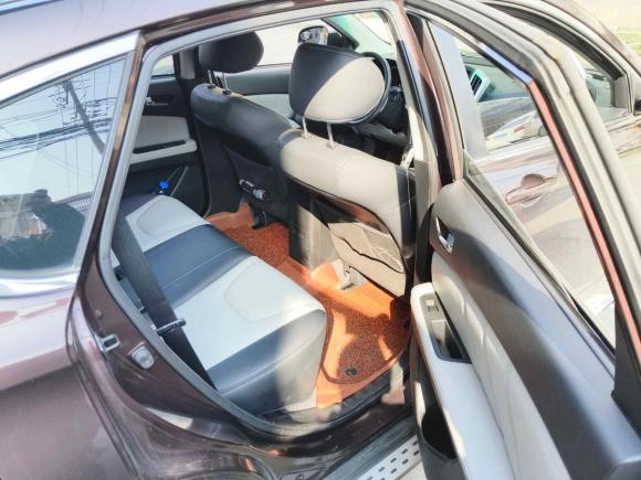 [上海·沪C] 二手纳智捷优6 SUV2014款 2.0T 智尊型