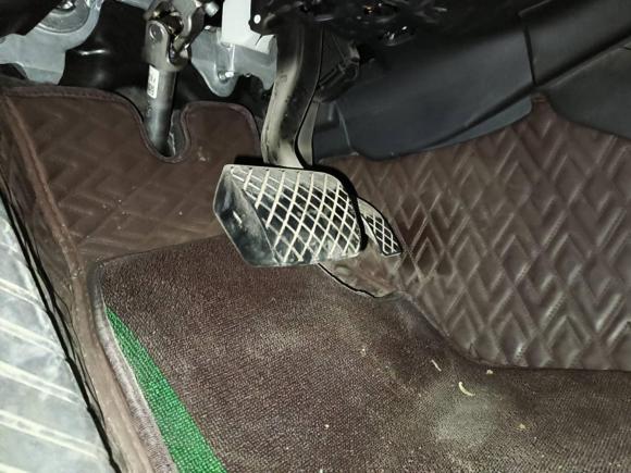 [西安·陕A] 二手奥迪奥迪A4L2015款 35 TFSI 自动标准型