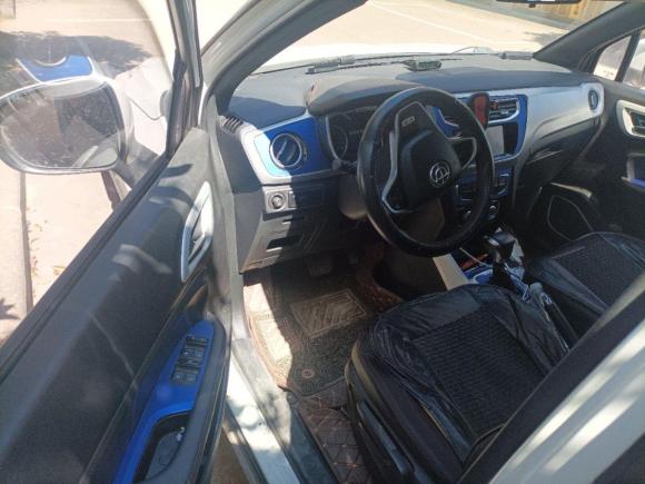 [义乌·云A] 二手中华中华V32015款 1.5T 自动旗舰型