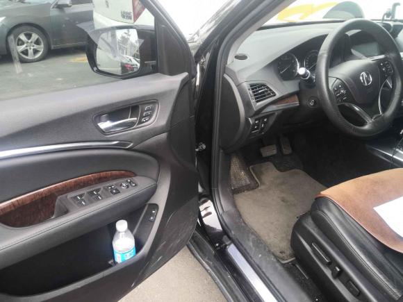 [济南·鲁A] 二手讴歌讴歌MDX2017款 3.0L 畅驭版