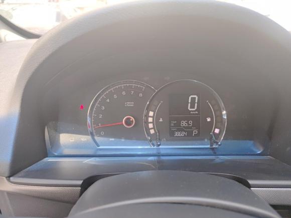 [上海·沪B] 二手荣威荣威3502013款 350C 1.5L 自动迅悦版