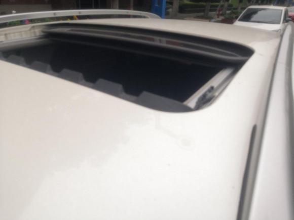 [佛山·粤Y] 二手英菲尼迪英菲尼迪QX502015款 2.5L 舒适版