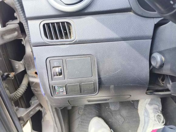 [成都·川A] 二手长安凯程长安睿行M702018款 1.5L舒适型CNG平顶背掀门DAM15DL