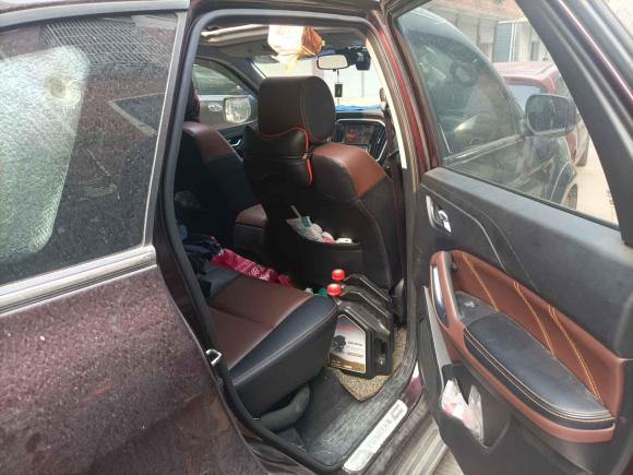 [义乌·浙G] 二手江铃驭胜S3502016款 2.0T 手动四驱汽油豪华天窗版5座