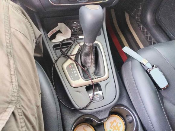 [苏州·吉A] 二手Jeep自由光2019款 2.0L 两驱典尚版 国V