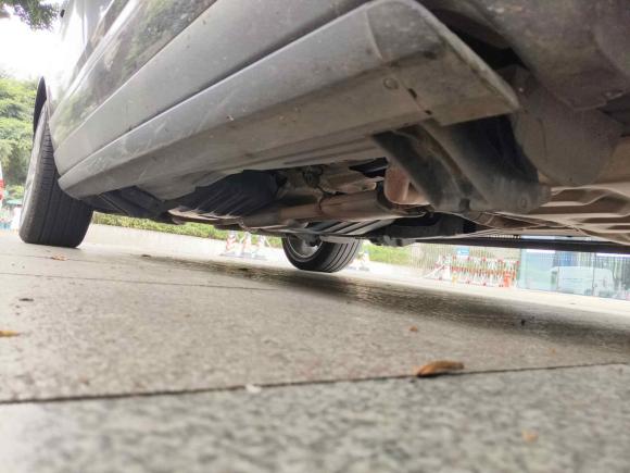 [成都·川A] 二手路虎揽胜2014款 3.0 SC V6 Vogue SE 创世加长版