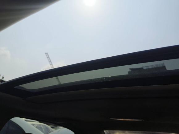 [西安·陕A] 二手吉利汽车帝豪2018款 1.5L 手动向上互联版