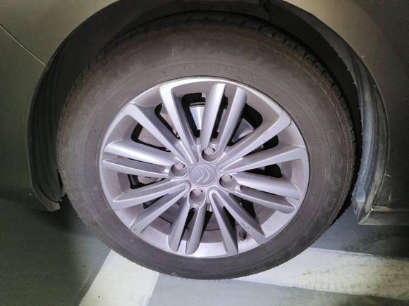 [西安·陕A] 二手雪铁龙雪铁龙C4L2014款 1.8L 智驱版 自动劲享型