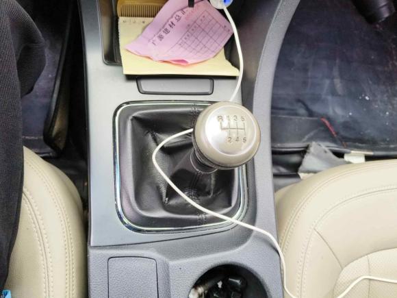 [芜湖·皖B] 二手起亚起亚K52012款 2.0L 手动GL