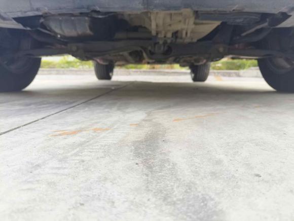 [无锡·皖A] 二手哈弗哈弗H12015款 1.5L AMT豪华型