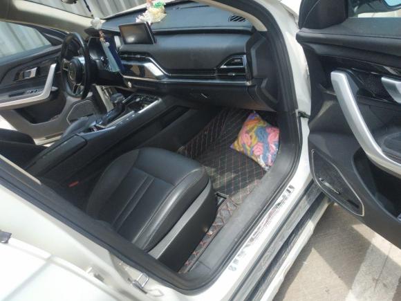 [义乌·浙G] 二手众泰众泰T5002018款 1.5T 自动智能互联尊贵型