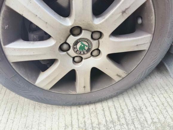 [武汉·鄂A] 二手斯柯达晶锐2011款 1.6L 自动晶灵版