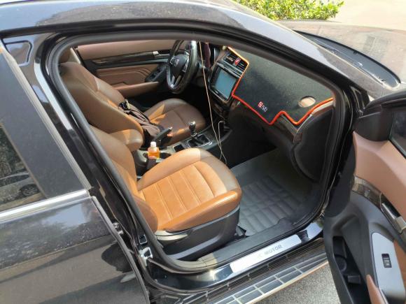 [苏州·苏E] 二手北汽威旺北汽威旺S502016款 1.5T 手动乐动尊享型