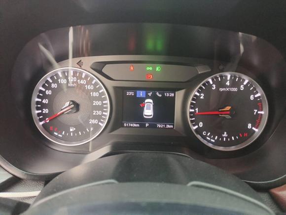 [西安·陕A] 二手中华中华V62018款 1.5T 自动尊贵型