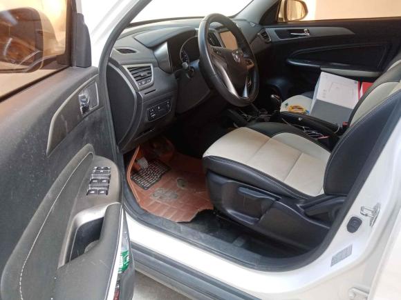 [佛山·粤H] 二手长安长安CS352017款 1.6L 手动豪华型