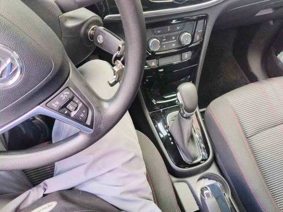 [合肥·皖A] 二手别克昂科拉2018款 18T 自动两驱都市领先型