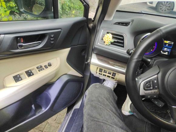 [上海·沪E] 二手斯巴鲁傲虎2015款 2.5i 豪华导航版