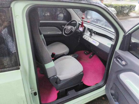 [南京·苏A] 二手五菱汽车宏光MINIEV2021款 马卡龙时尚款 磷酸铁锂