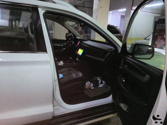 [苏州·苏E] 二手荣威荣威RX82018款 30T 两驱旗舰版