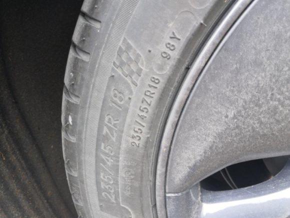 [上海·沪A] 二手特斯拉Model 32019款 标准续航后驱升级版