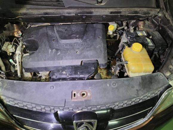 [杭州·浙A] 二手宝骏宝骏7302016款 1.5L 手动标准型 7座