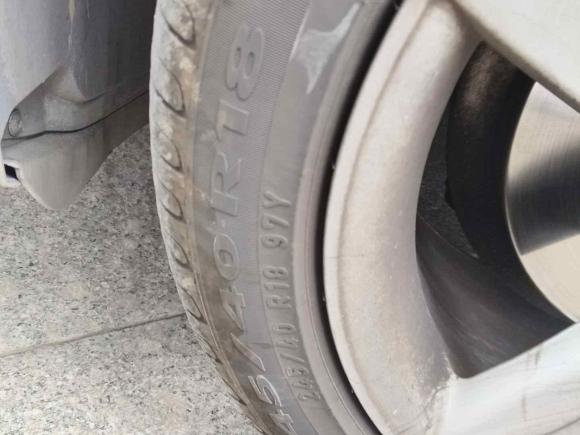 [济南·鲁A] 二手奥迪奥迪A4L2016款 35 TFSI 典藏版 S line豪华型