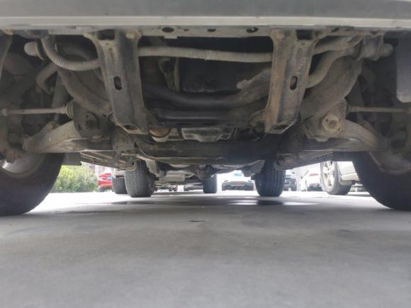 [上海·沪A] 二手江铃驭胜S3502013款 2.4T 自动两驱柴油豪华版5座