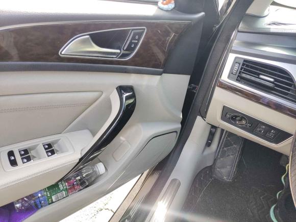 [上海·皖S] 二手众泰众泰Z7002016款 1.8T DCT豪华型