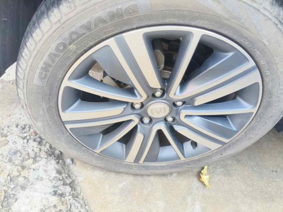 [佛山·粤E] 二手长安长安CS35PLUS2019款 1.6L 手动畅联版