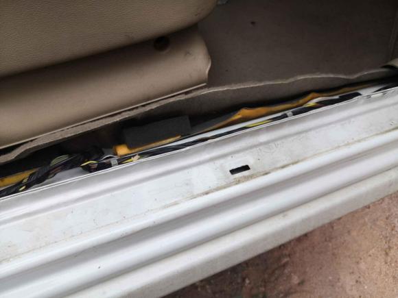 [深圳·粤B] 二手别克凯越2013款 1.5L 自动经典型