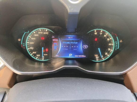 [上海·苏A] 二手东南东南DX72015款 1.5T 自动尊贵型